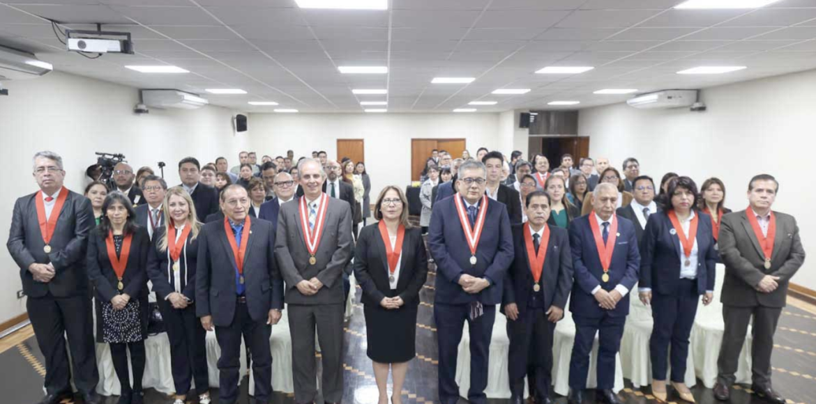 Captura de pantalla 2025-08-21 a la(s) 17.32.33 Captura de pantalla 2025-08-21 a la(s) 17.32.33