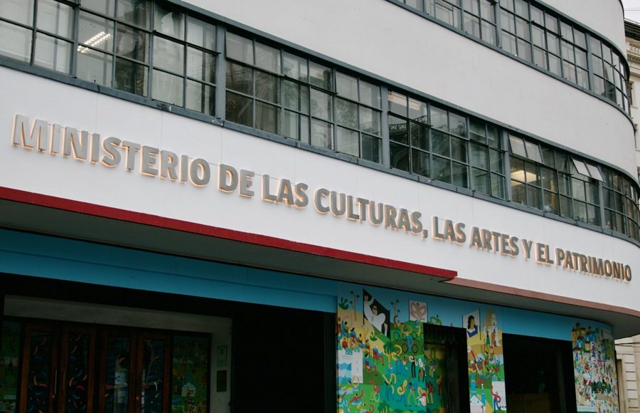 edificio-ministerio-cultura Fachada del Ministerio de las Culturas, las Artes y el Patrimonio en Valparaiso
Fotos: Juan Guajardo